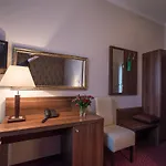 Jasek Premium 3*