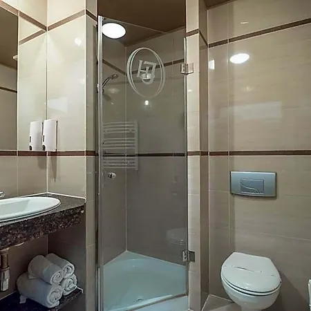 Jasek Premium 3*