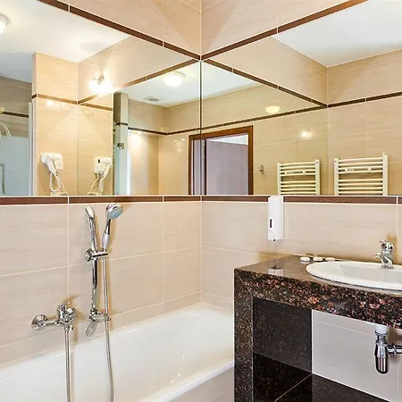 Jasek Premium Hotel 3*
