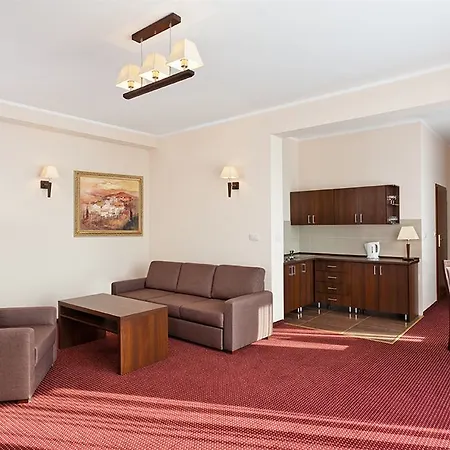 Jasek Premium Hotel 3*