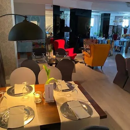 Jasek Premium 3*