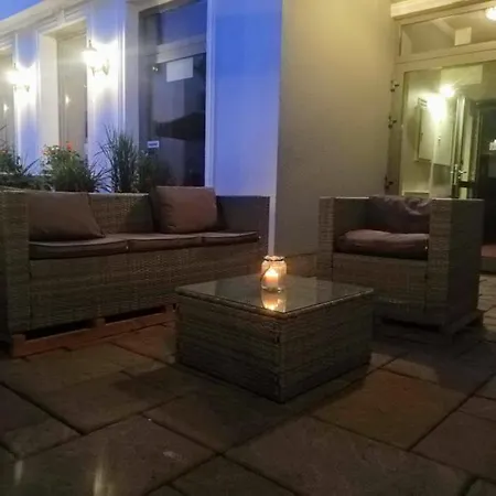 Jasek Premium فندق 3*