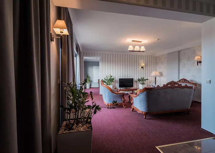 Jasek Premium Hotel 3*